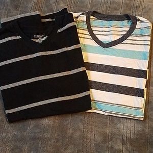 2 no boundaries short sleeve shirts